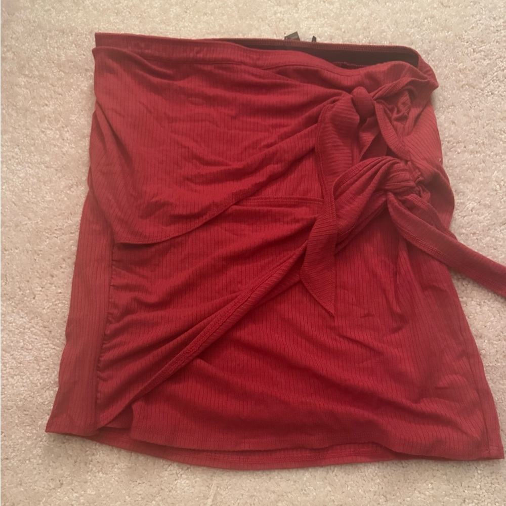 Express Bodycon Tiered Skirt. Flattering Front Layers/Knots